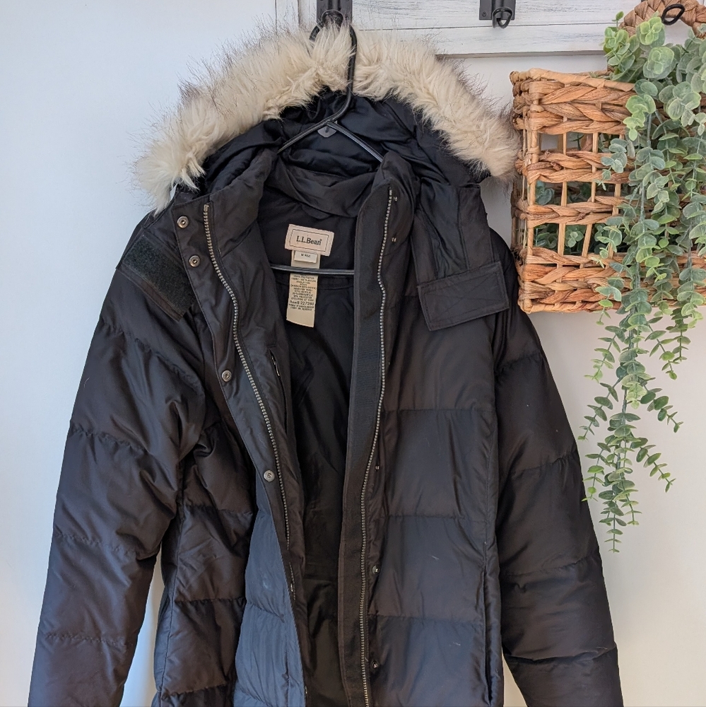 L.L. Bean Women's Dark Puffer Jacket